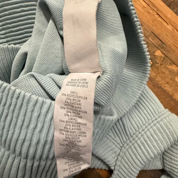 Aerie Superchill Seamless High Neck Blue Bra Top - Picture 3 of 3